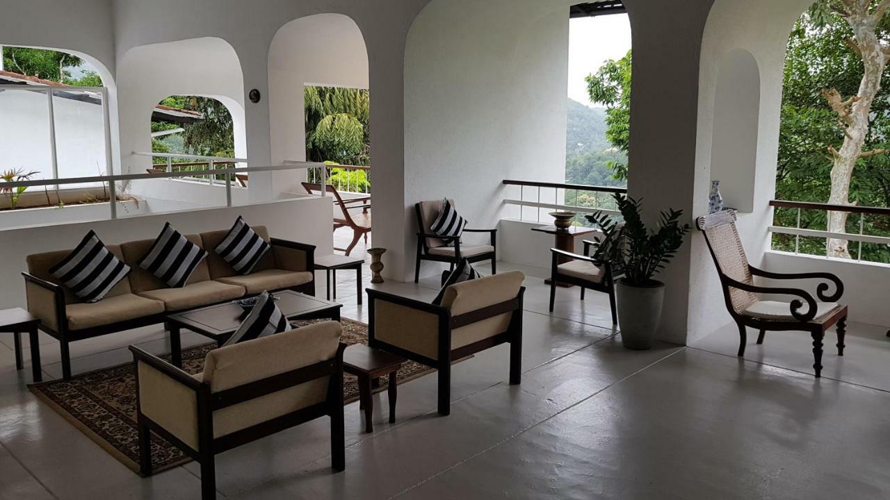 Regent Lodge Hotel & Villa Kandy Ngoại thất bức ảnh