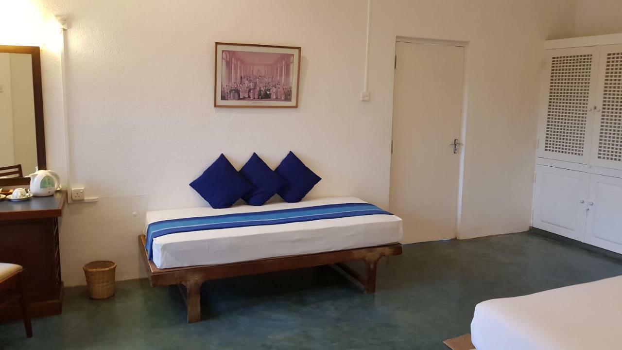 Regent Lodge Hotel & Villa Kandy Ngoại thất bức ảnh