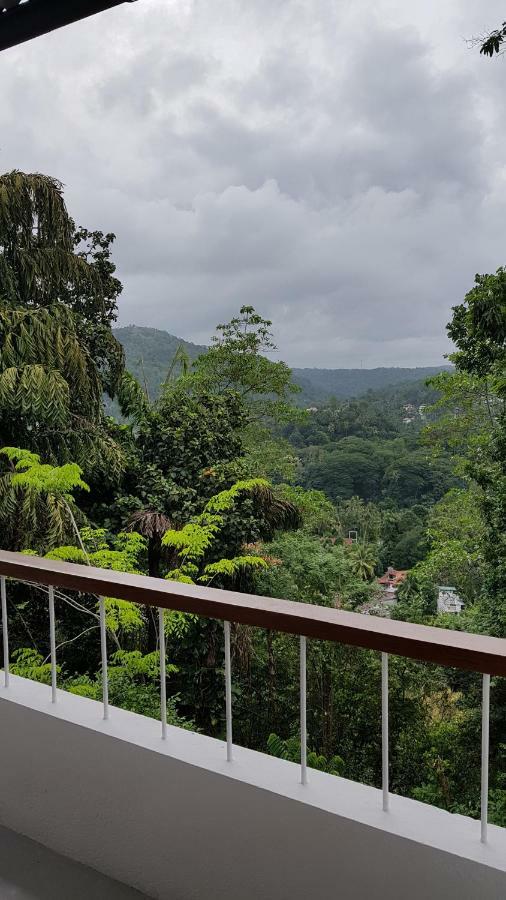 Regent Lodge Hotel & Villa Kandy Ngoại thất bức ảnh