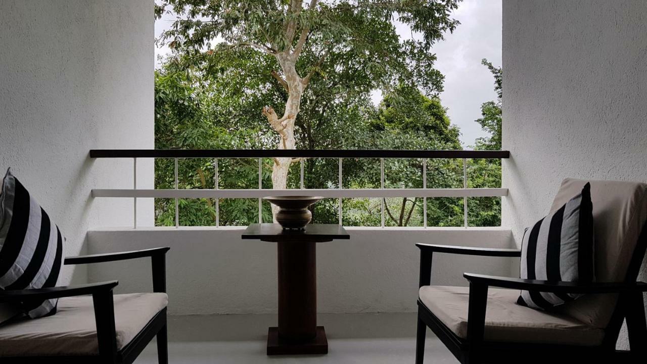Regent Lodge Hotel & Villa Kandy Ngoại thất bức ảnh